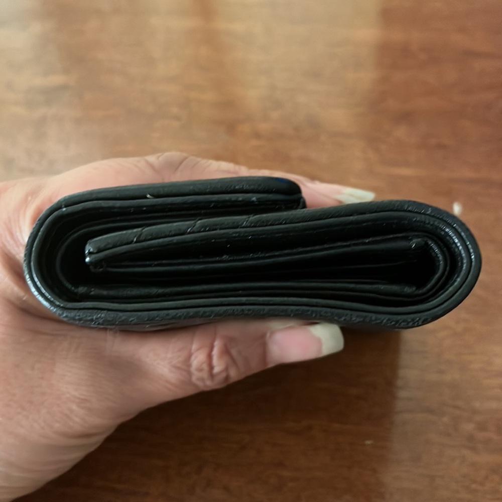 Authentic Chanel Caviar Chevron Boy trifold wallet - Picture 7 of 9